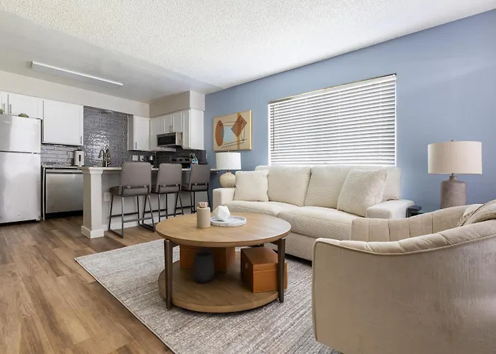 Landing Stunning 1bd In Maryvale Village Phoenix